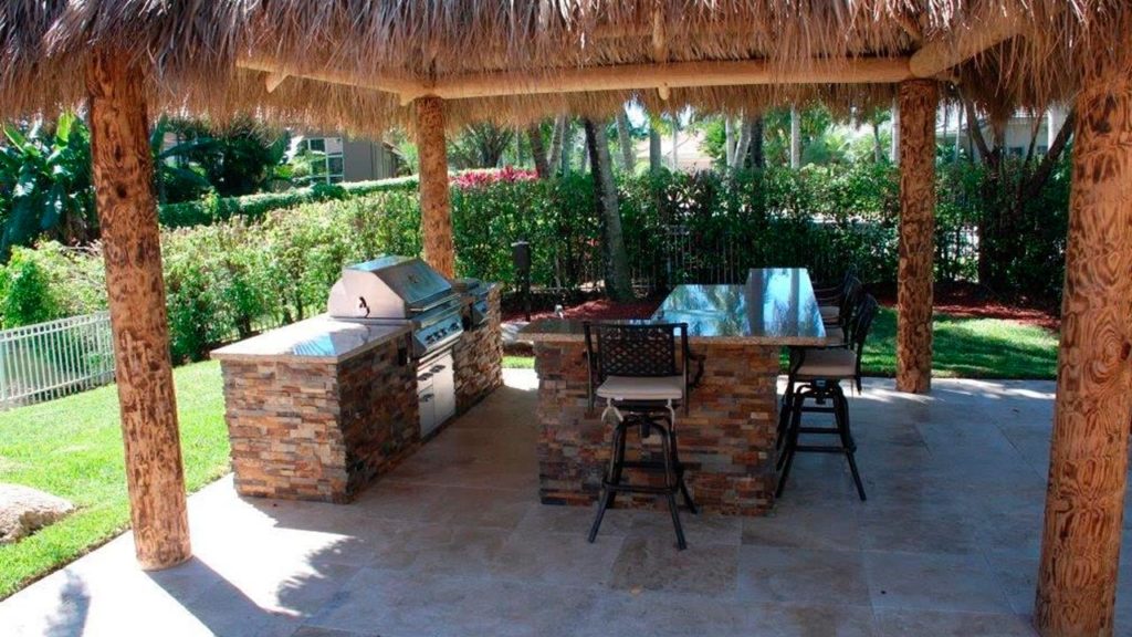 5 Things To Look For When Hiring An Outdoor Kitchen Contractor 7 hiring an outdoor kitchen contractor