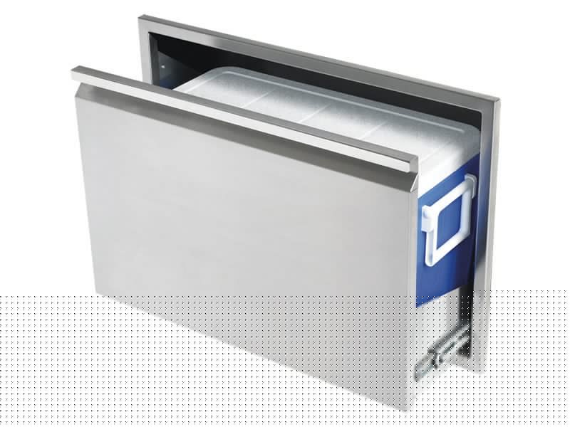 30" Twin Eagles Cooler Drawer, (Cooler included) 1 3022 Twin Eagles Cooler Drawer Cooler included