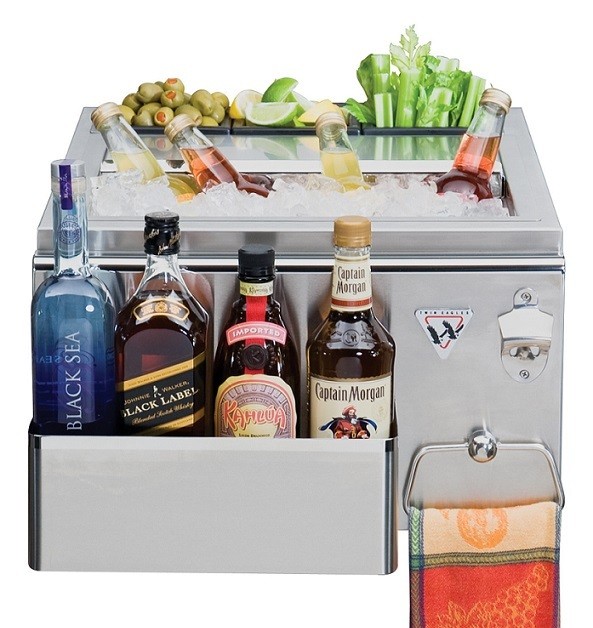 3022 Twin Eagles Outdoor Bar