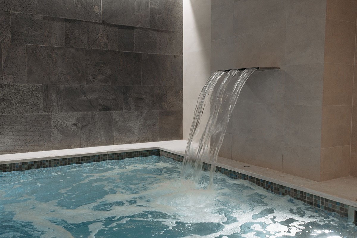 7 Great Custom Features To Upgrade Your Pool 6 pexels pavel danilyuk 6667430