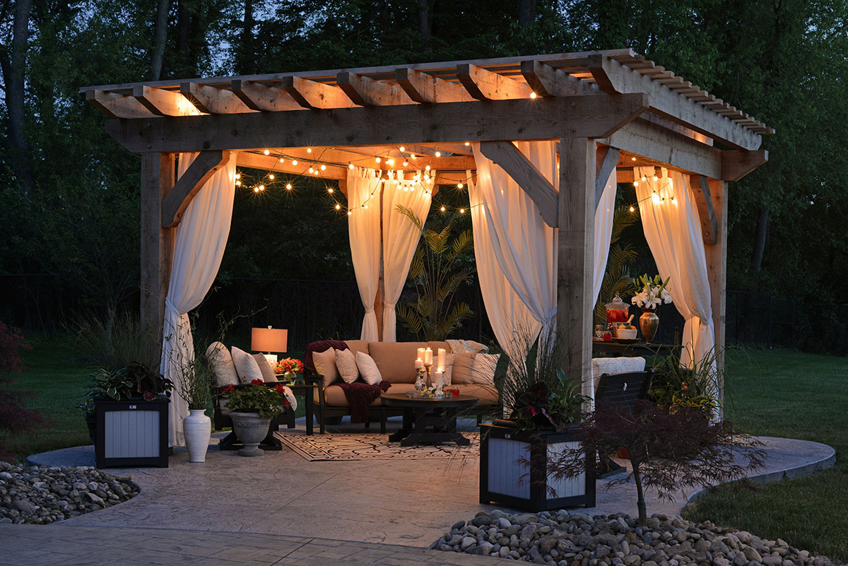 What are the Benefits of Patio Covers? 6 randy fath csK5XPO87lI unsplash