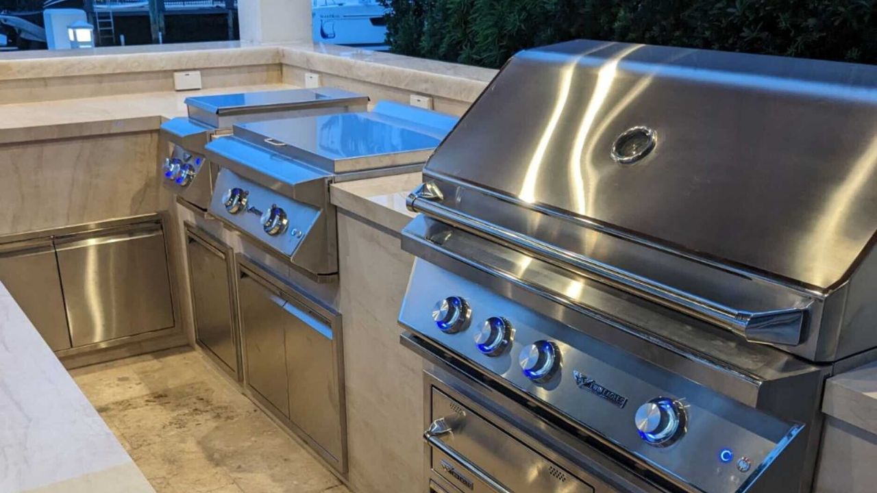 Outdoor Kitchens 38 Clark cw2 resized